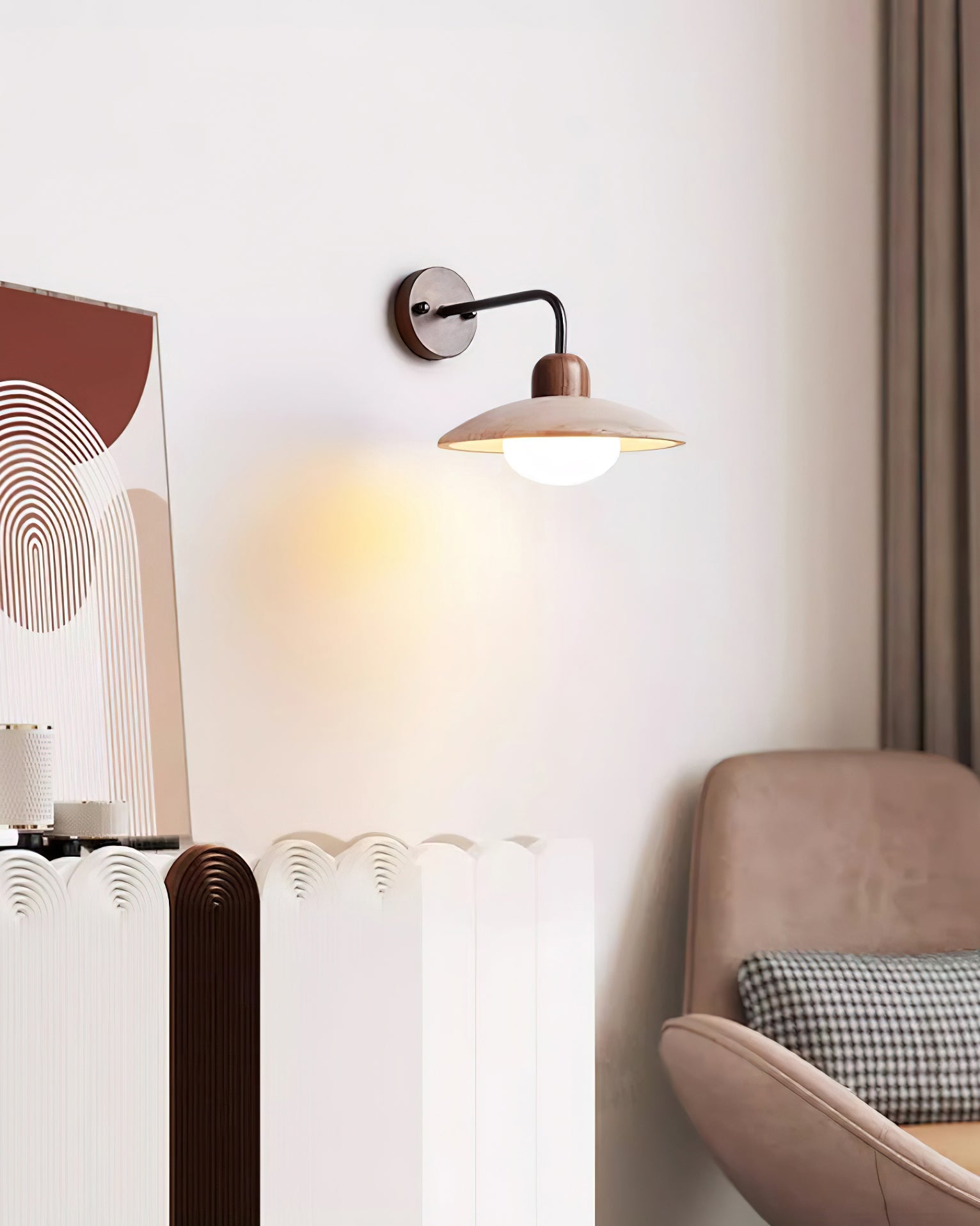 Lampada Da Parete Carolia in Travertino Giallo e Legno, Design Elegante e Moderno