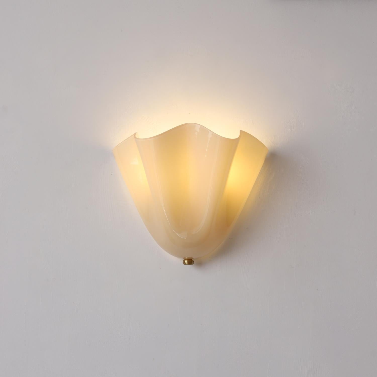 Lampada Da Parete Vera In Vetro Soffiato - Design Elegante E Moderno, Resistente All'Umidità