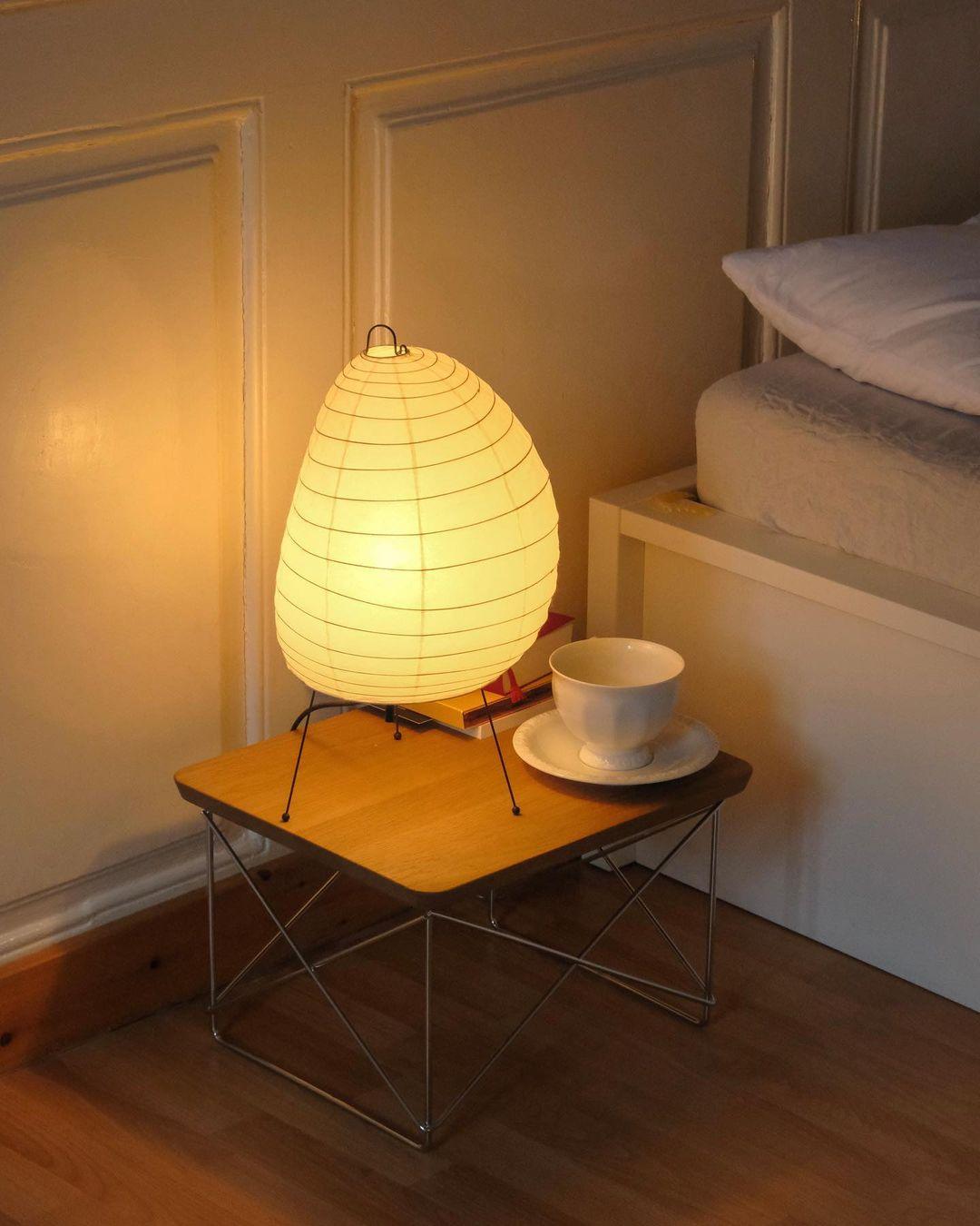 Lampada Da Tavolo Akari 1N In Carta Washi Con Base In Metallo Elegante