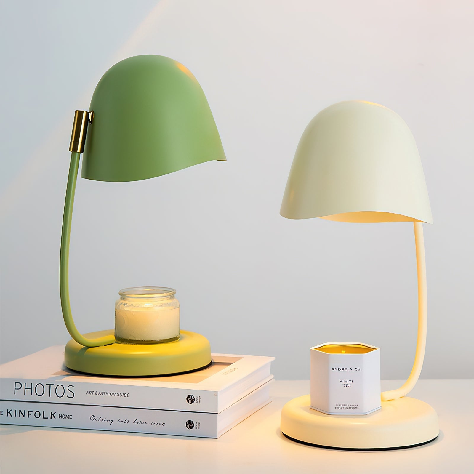 Lampada Riscaldante per Candele in Porcellana con Design Elegante e Finitura Dorata