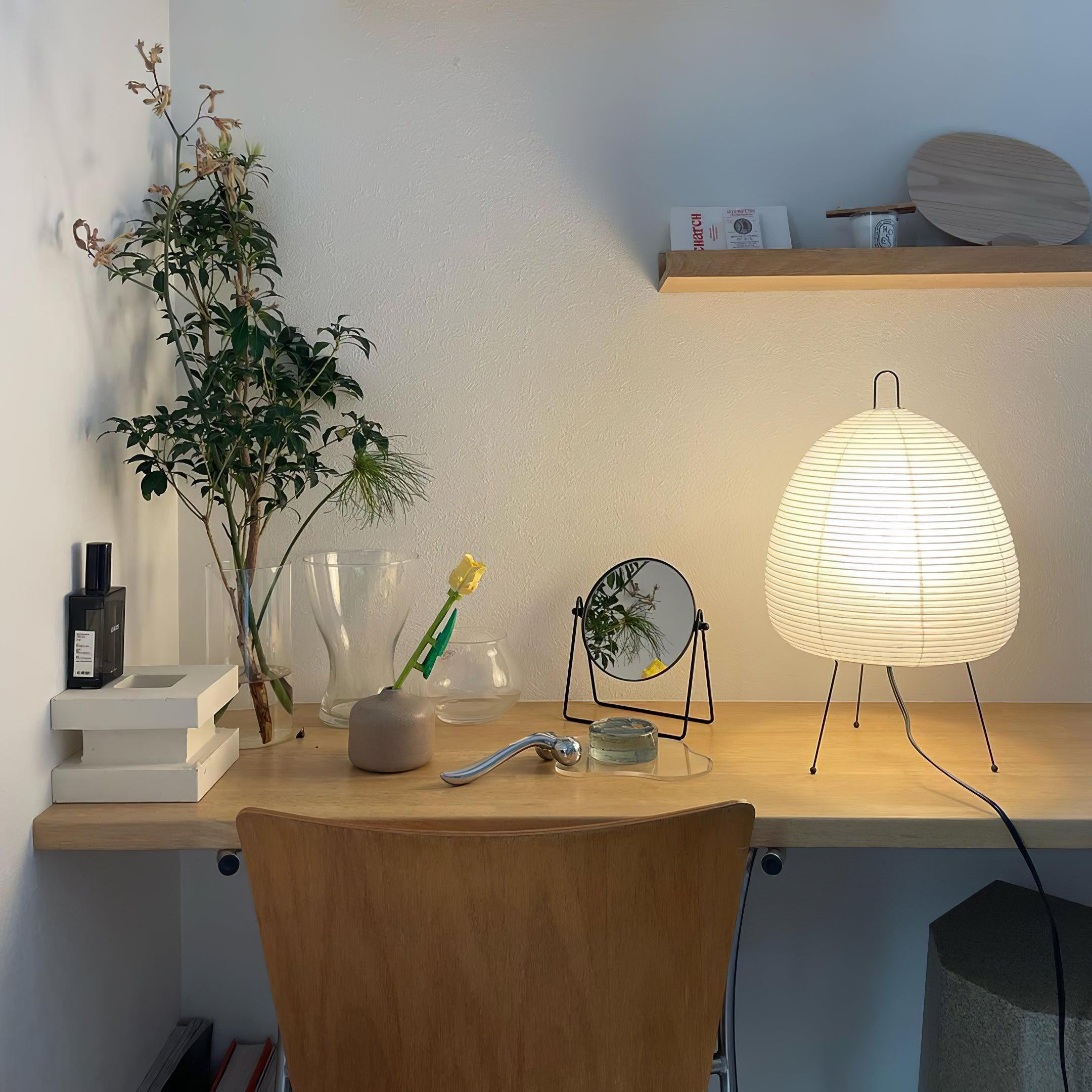 Lampada da Tavolo Elegante in Carta e Metallo, Luce Calda per Interni