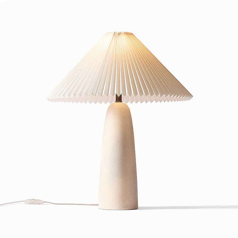 Lampada da Tavolo Elegante in Ceramica con Paralume Pieghettato – Beige e Verde, Stile Moderno, Dimensioni Ø 30cm x H 31cm / Ø 40cm x H 51cm