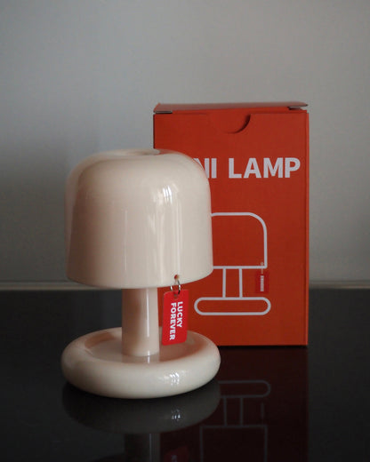 Lampada Da Tavolo Senza Fili Elegantemente Compatta Con Batteria Integrata