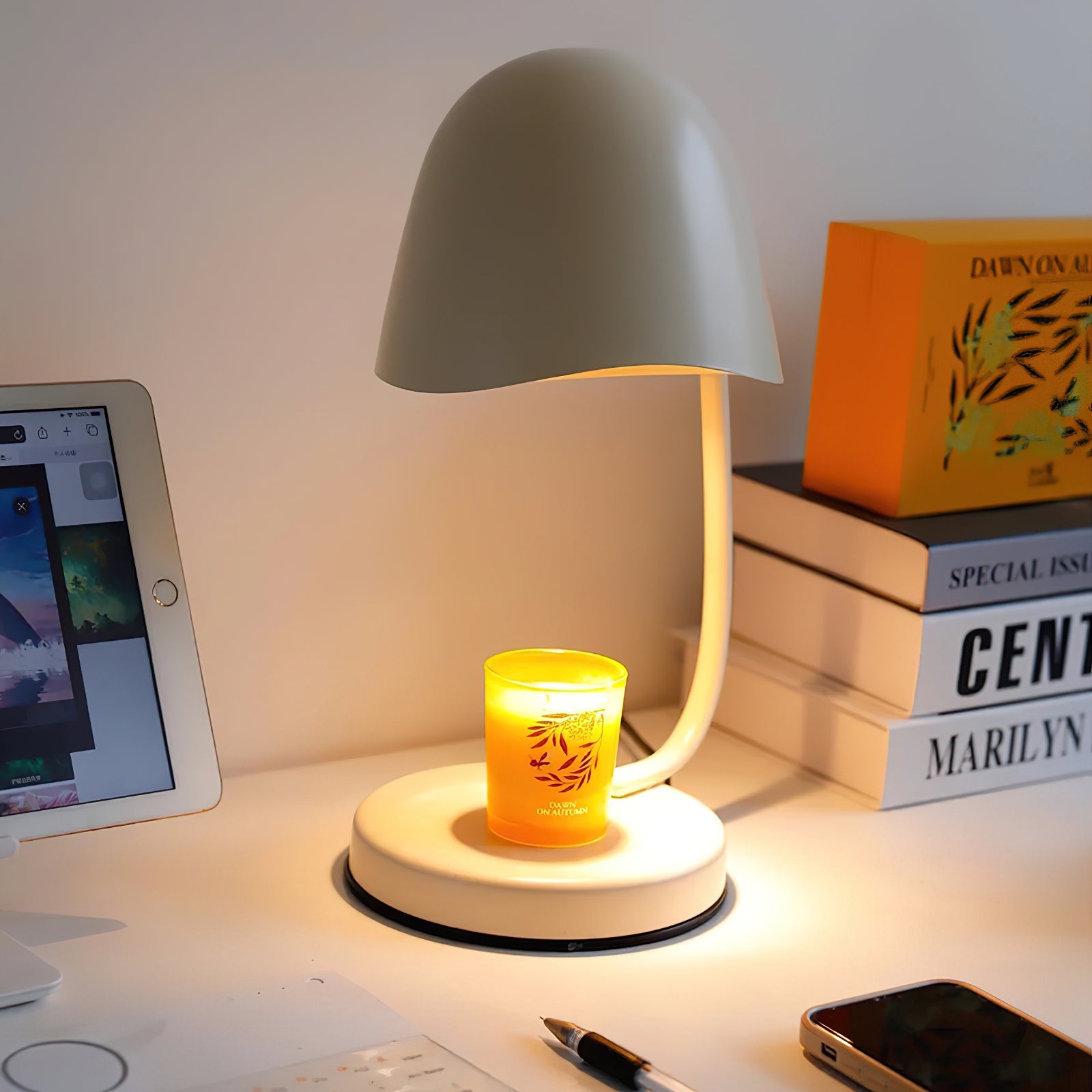 Lampada Riscaldante per Candele in Porcellana con Design Elegante e Finitura Dorata