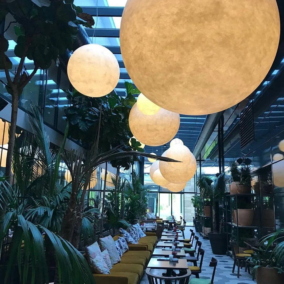 Lampada a Sospensione Luna - Lampadari Moderni con Design Realistico per Atmosfere Magiche