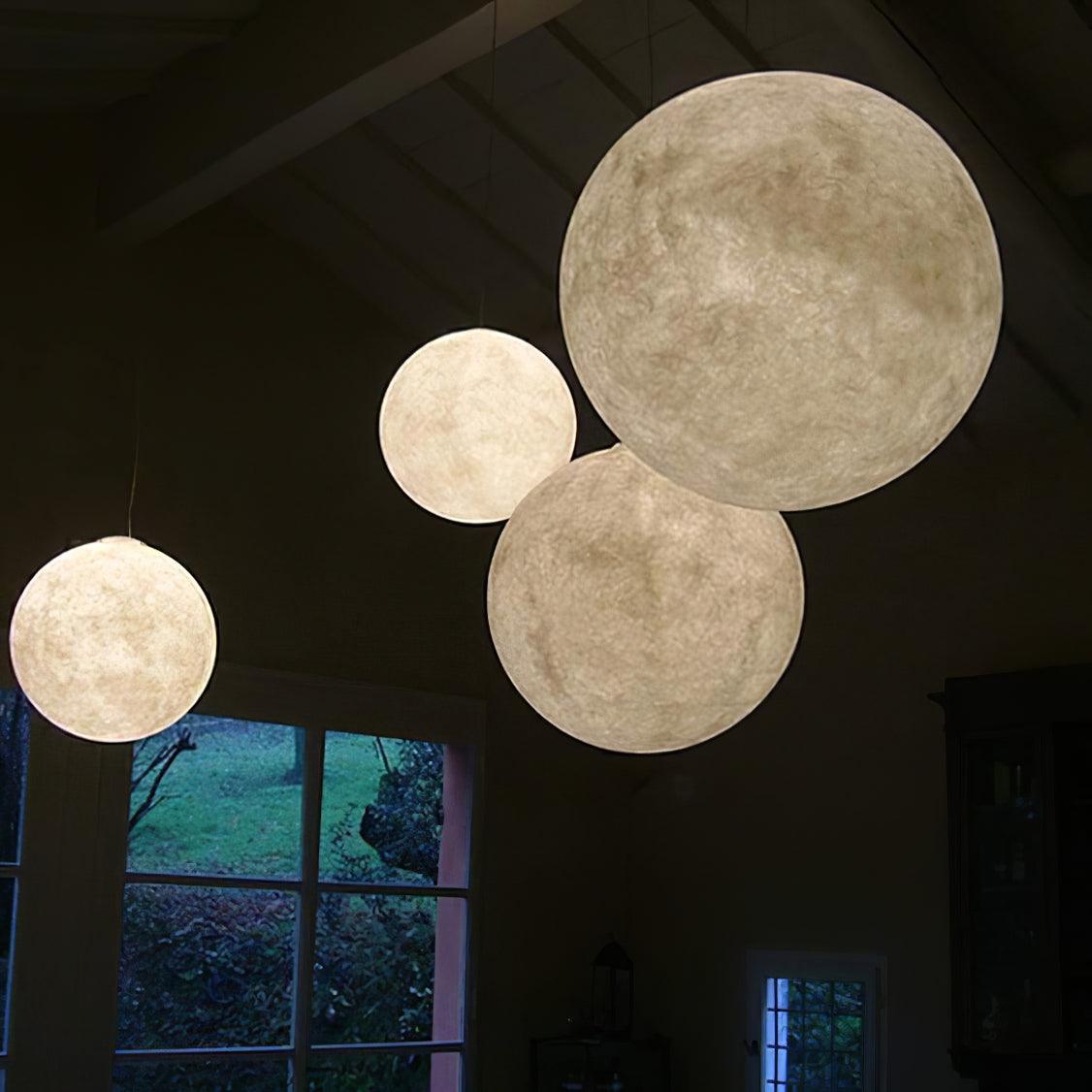 Lampada a Sospensione Luna - Lampadari Moderni con Design Realistico per Atmosfere Magiche