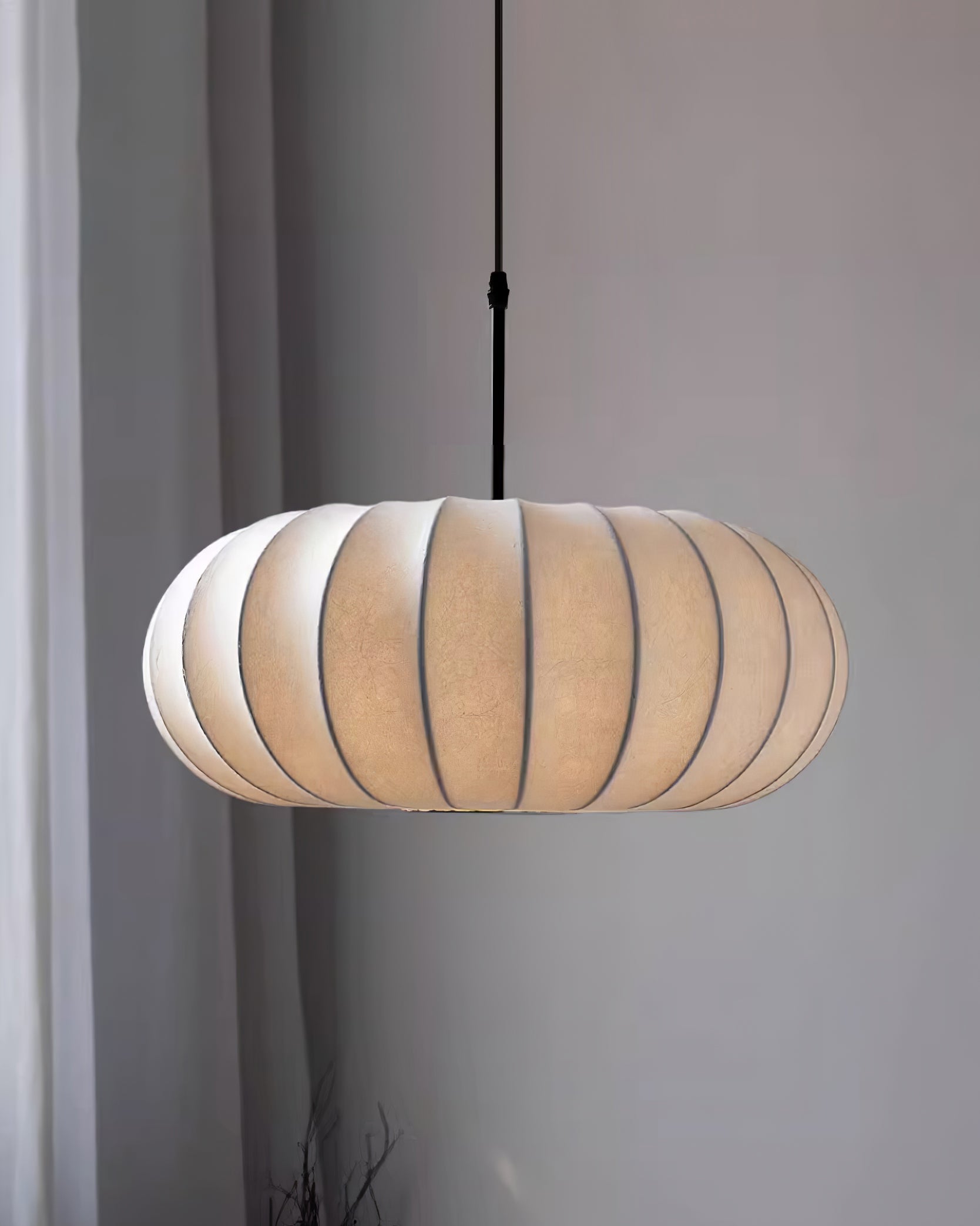 Lampada a Sospensione Verona - Design Wabi-Sabi Minimalista in Metallo e Seta