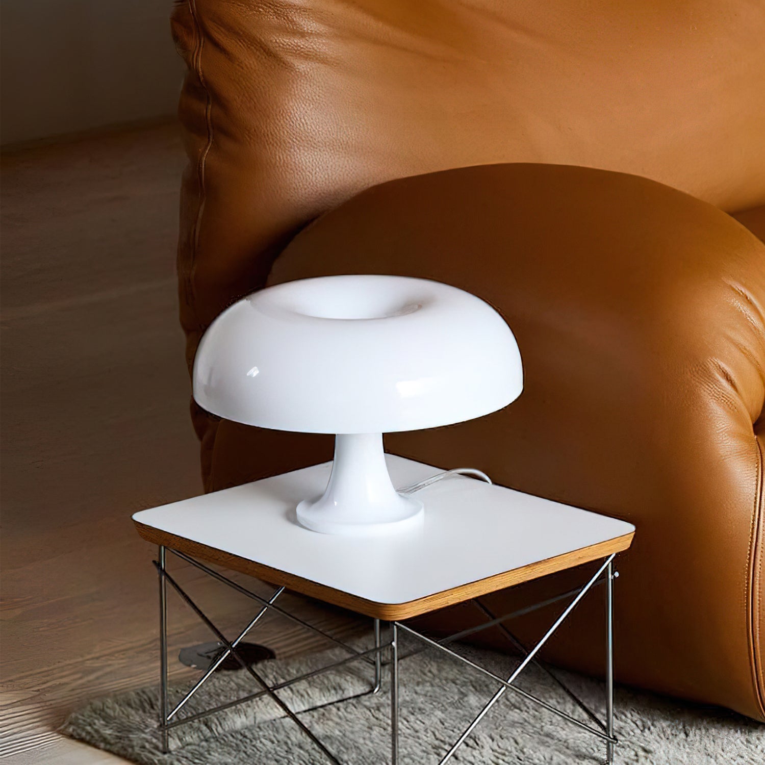 Lampada da Tavolo Nesso in Plastica Termoplastica – Design Moderno Bianco e Arancione, Diametro 32 cm, Compatibile con Lampadine E14