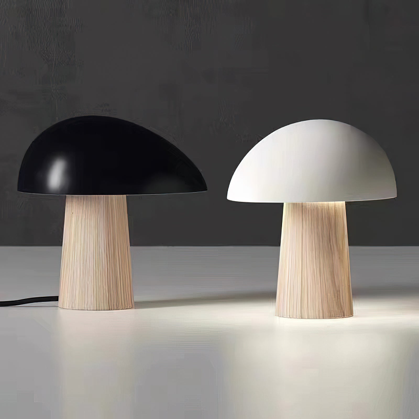 Lampada da Tavolo Notturna in Metallo con Design Elegante e Luce Regolabile – Varianti di Colore Nero, Bianco e Legno